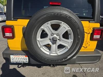 2018 Jeep Wrangler Unlimited Sport S - zdjęcie 7 z 23 - miniatura