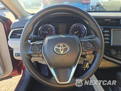 2018 Toyota Camry LE - zdjęcie 10 z 24 - miniatura