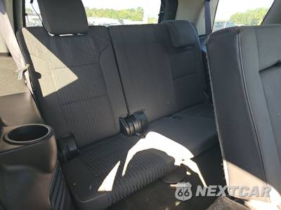 2016 Chevrolet Tahoe LS 1LS - zdjęcie 14 z 30 - miniatura