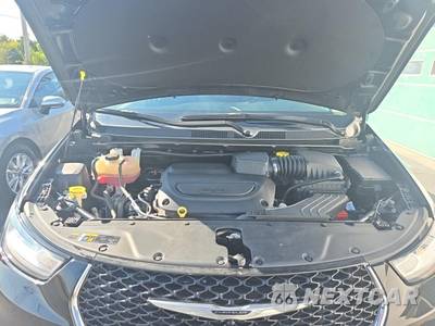 2023 Chrysler Pacifica Touring L 121.6" WB - zdjęcie 19 z 23 - miniatura