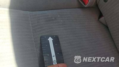 2010 Toyota Corolla LE - zdjęcie 30 z 54 - miniatura