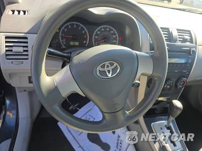 2010 Toyota Corolla LE - zdjęcie 10 z 54 - miniatura