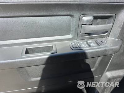 2024 Ram 1500 Classic Tradesman Extended Cab Medium Bed - zdjęcie 14 z 20 - miniatura