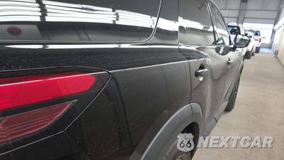 2022 Nissan Pathfinder SL - zdjęcie 20 z 29 - miniatura