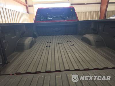 2024 Chevrolet Silverado 3500HD High Country Crew Cab Long Bed 3LZ DRW - zdjęcie 17 z 25 - miniatura