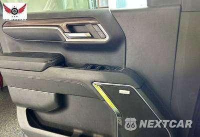 2023 Chevrolet Silverado 1500 RST Extended Cab Medium Bed 1SP - zdjęcie 7 z 17 - miniatura