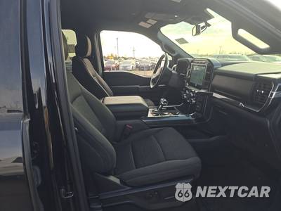 2023 Ford F-150 XLT Crew Cab Short Bed - zdjęcie 8 z 17 - miniatura