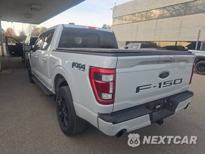 2023 Ford F-150 LARIAT Crew Cab Short Bed - zdjęcie 6 z 17 - miniatura