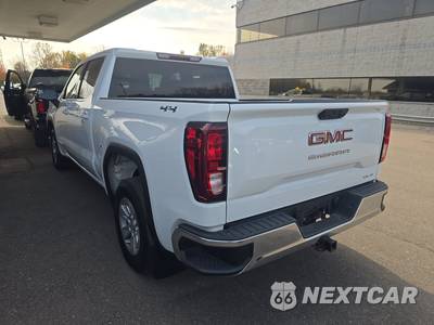 2023 GMC Sierra 1500 SLE Crew Cab Short Bed - zdjęcie 6 z 19 - miniatura