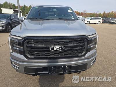 2024 Ford F-150 Lariat Crew Cab Short Bed - zdjęcie 2 z 17 - miniatura