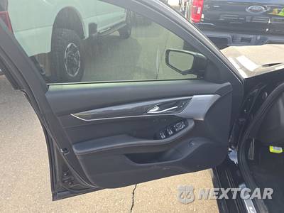 2023 Cadillac CT5 V-Series - zdjęcie 9 z 17 - miniatura