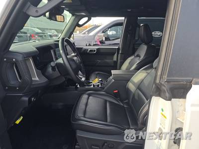2026 Ford Bronco Outer Banks - zdjęcie 7 z 20 - miniatura