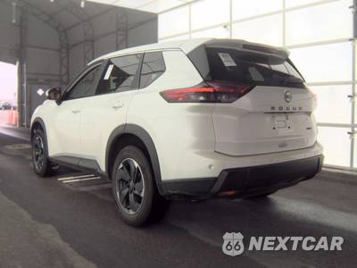 2025 Nissan Rogue SV - zdjęcie 8 z 27 - miniatura