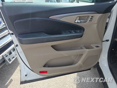 2020 Honda Pilot EX-L - zdjęcie 9 z 23 - miniatura