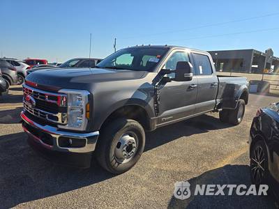 2025 Ford Super Duty F-350 XLT Crew Cab Long Bed DRW
