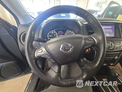 2020 Nissan Pathfinder Platinum - zdjęcie 10 z 32 - miniatura