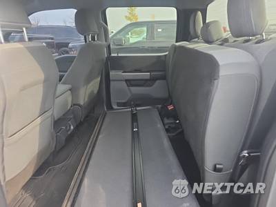 2022 Ford F-150 XLT Crew Cab Short Bed - zdjęcie 16 z 22 - miniatura