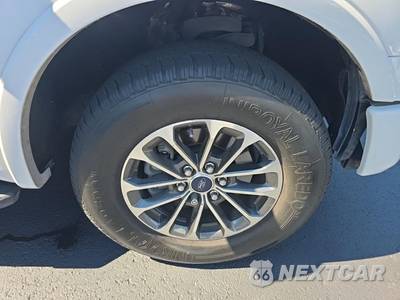 2020 Ford F-150 XLT Crew Cab Short Bed - zdjęcie 9 z 27 - miniatura