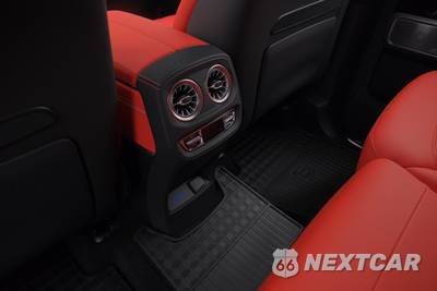 2027 Mercedes-Benz AMG G 63 - zdjęcie 14 z 58 - miniatura