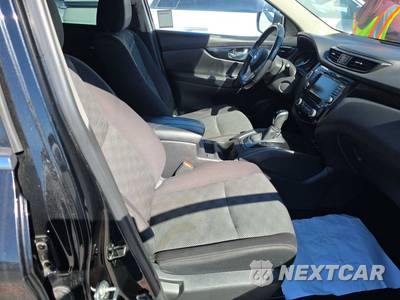 2019 Nissan Rogue Sport SV - zdjęcie 8 z 48 - miniatura