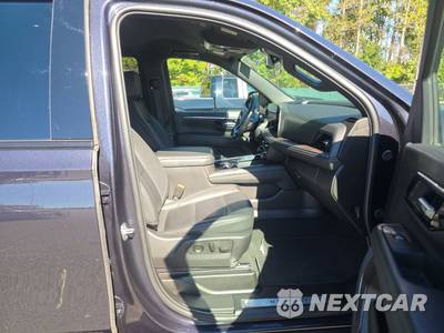 2025 Chevrolet Tahoe Z71 2Z7 - zdjęcie 8 z 28 - miniatura