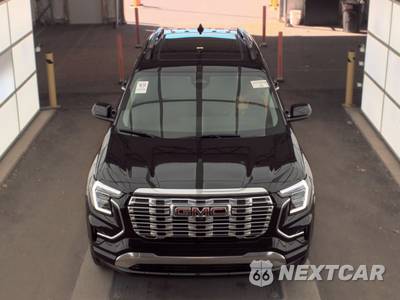 2026 GMC Terrain Denali 5SA - zdjęcie 2 z 20 - miniatura