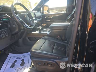 2026 Chevrolet Silverado 1500 High Country Crew Cab Short Bed 3LZ - zdjęcie 7 z 17 - miniatura