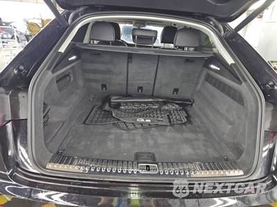 2020 Audi Q8 Prestige - zdjęcie 16 z 27 - miniatura