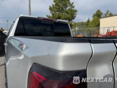 2020 GMC Sierra 1500 SLT Crew Cab Short Bed 4SA - zdjęcie 23 z 31 - miniatura
