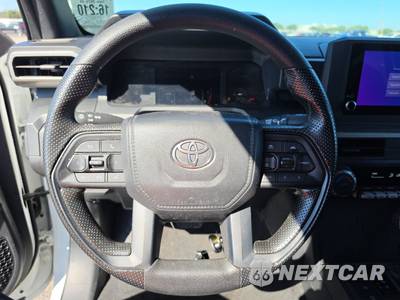 2025 Toyota Tacoma SR Crew Cab Medium Bed - zdjęcie 10 z 35 - miniatura