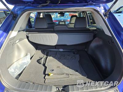 2025 Toyota Corolla Cross XLE - zdjęcie 16 z 32 - miniatura