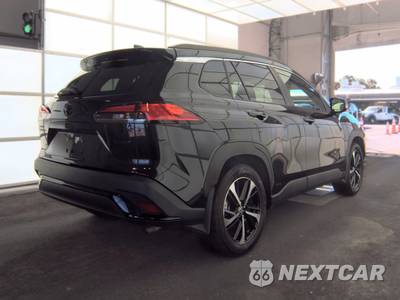 2024 Toyota Corolla Cross Hybrid XSE - zdjęcie 4 z 22 - miniatura