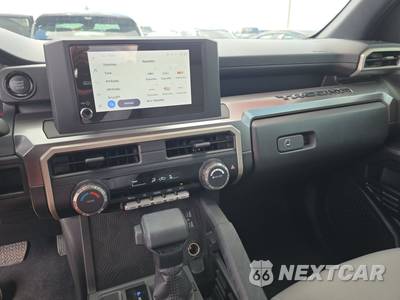 2025 Toyota Tacoma SR5 Crew Cab Medium Bed - zdjęcie 11 z 22 - miniatura