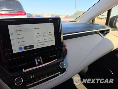 2025 Toyota Corolla Hybrid LE Sedan - zdjęcie 11 z 35 - miniatura