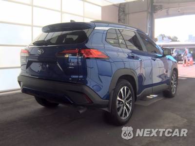 2025 Toyota Corolla Cross XLE - zdjęcie 4 z 32 - miniatura