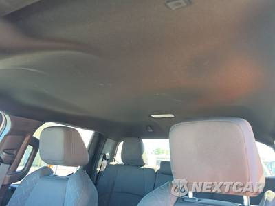 2025 Toyota Tacoma SR Crew Cab Medium Bed - zdjęcie 18 z 35 - miniatura
