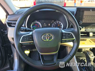 2025 Toyota Highlander Hybrid XLE - zdjęcie 10 z 37 - miniatura