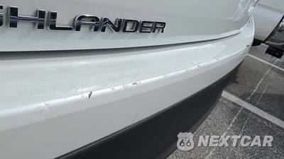 2023 Toyota Highlander XLE - zdjęcie 34 z 43 - miniatura