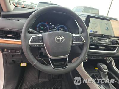 2026 Toyota Grand Highlander Limited - zdjęcie 10 z 28 - miniatura