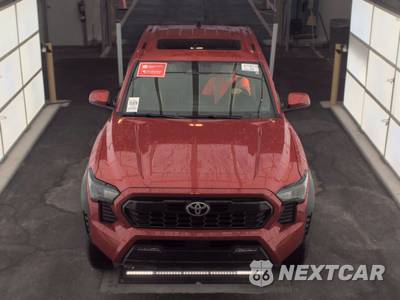 2025 Toyota Tacoma TRD Off-Road Crew Cab Medium Bed - zdjęcie 2 z 29 - miniatura