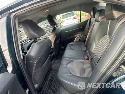 2018 Toyota Camry SE - zdjęcie 12 z 13 - miniatura