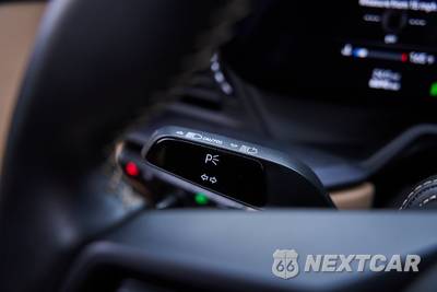 2022 Porsche 911 GT3 with Touring Package - zdjęcie 57 z 77 - miniatura