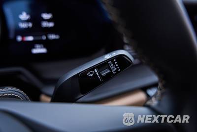 2022 Porsche 911 GT3 with Touring Package - zdjęcie 60 z 77 - miniatura