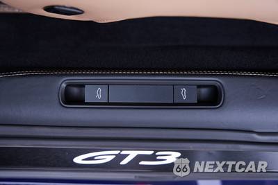2022 Porsche 911 GT3 with Touring Package - zdjęcie 44 z 77 - miniatura