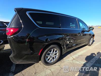 2027 Chrysler Pacifica Select 121.6" WB - zdjęcie 4 z 18 - miniatura