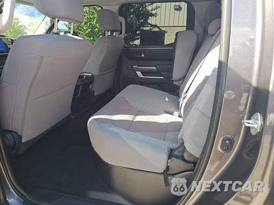 2024 Toyota Tundra SR5 Crew Cab Short Bed - zdjęcie 13 z 20 - miniatura