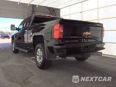 2019 Chevrolet Silverado 3500HD LTZ Crew Cab Medium Bed 1LZ - zdjęcie 6 z 20 - miniatura