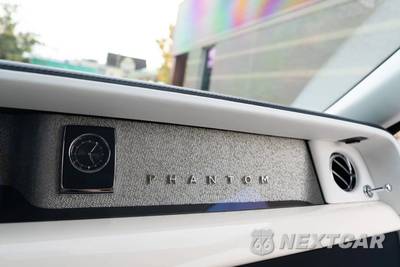 2020 Rolls-Royce Phantom - zdjęcie 27 z 68 - miniatura