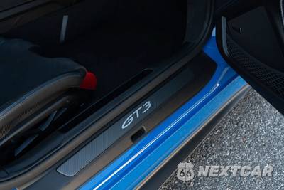 2025 Porsche 911 GT3 - zdjęcie 70 z 78 - miniatura