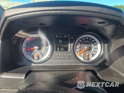 2022 Ram 1500 Classic Tradesman Crew Cab Short Bed - zdjęcie 12 z 36 - miniatura
